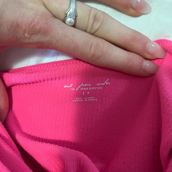 Out from under halter top - Picture 3 of 3